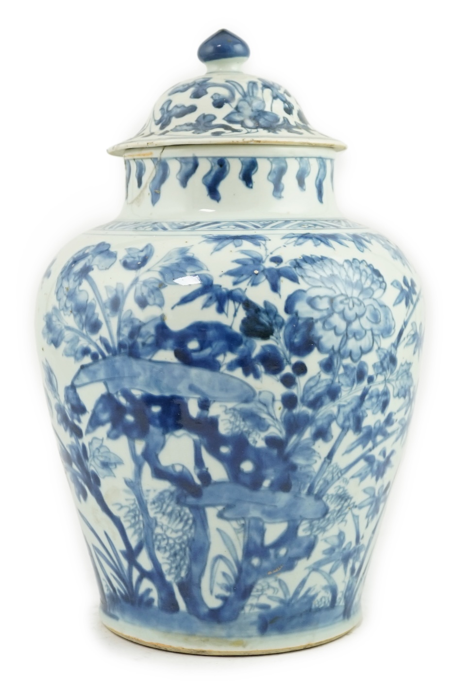 A Chinese blue and white ovoid vase and associated cover, Transitional, Shunzhi period (1644-1661)